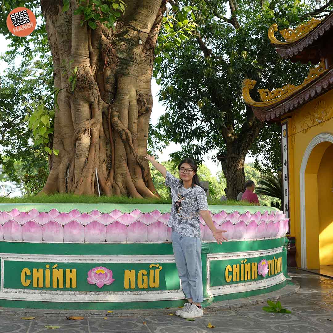 Hanoi Enduring Ancient Temple Traditions