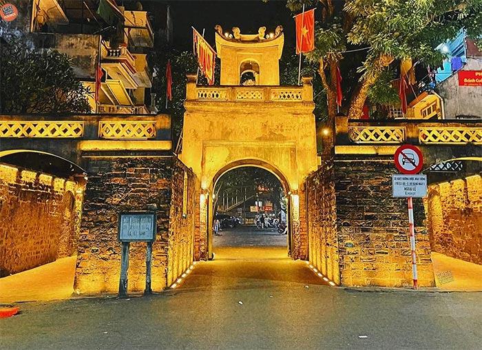 Hanoi O Quan Chuong Gate A Symbolic Representation of the City’s History