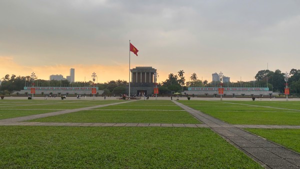 Hanoi City Highlights Walking Tour