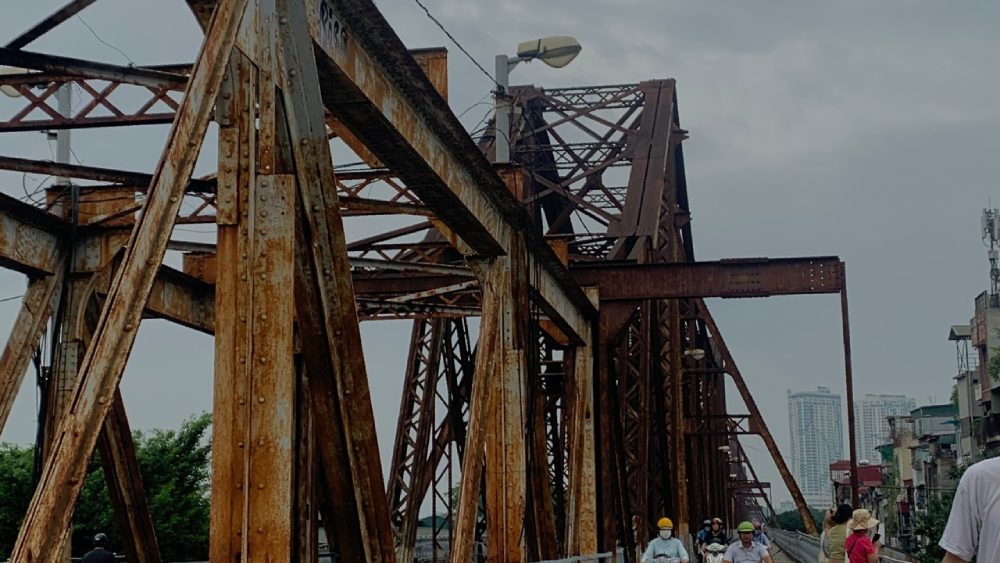 Discovering Long Bien Bridge with Kevin & Fiona