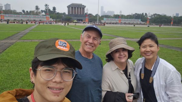 Hanoi City Highlights Walking Tour with Guests at Ho Chi Minh Mausoleum